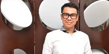 Asyiknya! Mobil Hilbram Dunar Ini Bikin Berasa Santai di Rumah