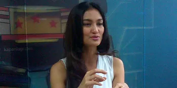 Atiqah Hasiholan Kunjungi Kantor KapanLagi.com&#174;