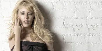 [Audio] Bantu Korban Kanker, Kylie Minogue Rilis Single Baru