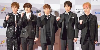Audio Bermasalah, SHINee Tetap Dance+Nyanyi Live Luar Biasa