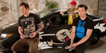 [Audio] 'Boxing Day', Akustik Khas Blink 182 Sambut Libur Natal