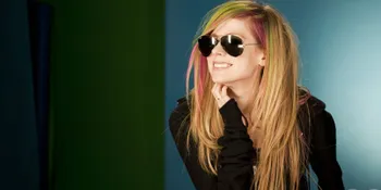 [Audio] Dengarkan Single 'Rock N Roll' Milik Avril Lavigne di Sini!