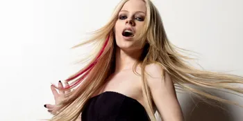 Avril Lavigne Umumkan Judul Single Baru