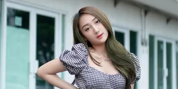 Awalnya Dikenal Sebagai Penari Cilik, Sandrina IMB Kini Dicap Sebagai Penari Seksi