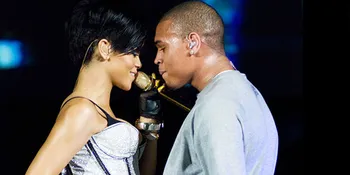 Ayah Chris Brown Tak Restui Hubungan Dengan Rihanna