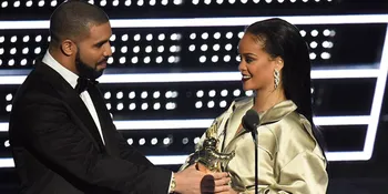 Ayah Drake: Anakku dan Rihanna Cuma Teman