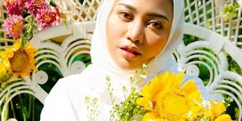 Ayah Rachel Vennya Meninggal, Posting Foto Masa Kecil Bersama Mendiang