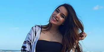 Babymoon Sheila Marcia, Pamer Perut Buncit dan Tato