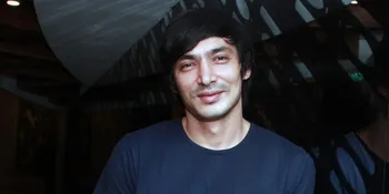 Baca Cerpen Untuk Pertama Kali, Abimana Aryasatya Sempat Gugup