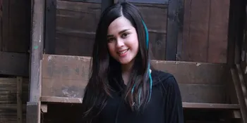 Bagi-Bagi Amplop ke Saudara, Cut Meyriska Juga Ingin Dapat Angpau