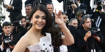 Bak Bangsawan Eropa, Aishwarya Rai Membahana di Area Pacu Kuda