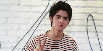 Bak Titisan Travis Barker, Aliando 'Liar' Saat Bermain Drum