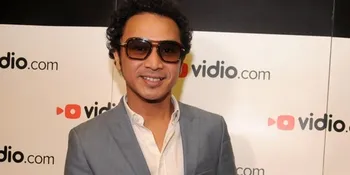 Bakal Syuting Film di Korea, Giring Nidji Ngefans Reza Rahadian