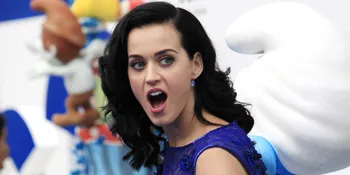 Bandingkan Britney dan Miley Cyrus, Katy Perry Takut 'Dibantai'