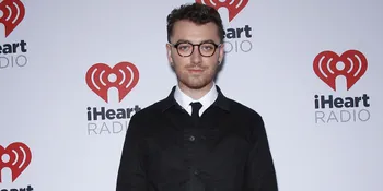 Banyak Gay Dibunuh, Inilah 'Serangan' Yang Diberikan Sam Smith