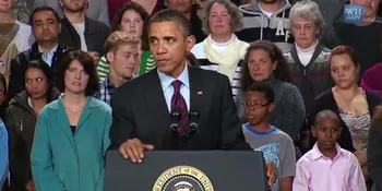 Barack Obama Nyanyikan 'Problem' Ariana Grande, Not Bad!