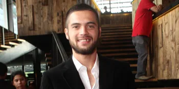 Baru Nikah, Diego Michiels Kepergok Ngobrol Bareng Wanita Lain di Klub Malam