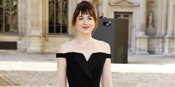 Baru Saja Putus, Dakota Johnson - Matthew Hitt Akhirnya Balikan