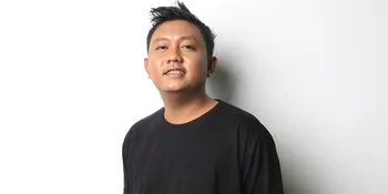 Batal Manggung Karena Genset Tersambar Petir, Begini Cara Denny Caknan Untuk Menghibur Penonton yang Kecewa