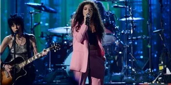 Bawakan 'All Apologies', Lorde Jadi Vokalis Nirvana!
