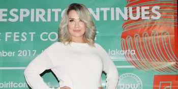 Bawakan Lagu Almarhum Chrisye, Reza Artamevia Merasa Terhormat