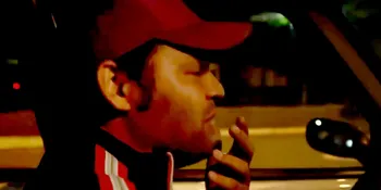 Beatbox Sambil Nyanyi dan Nyetir, Pria Ini Keren Sekali!