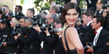 Bebas Dari Flu Babi, Sonam Kapoor Diperbolehkan Pulang Dari RS