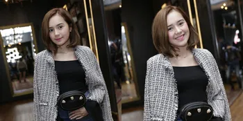 Beby Tsabina Tampil Manis Dalam Balutan Dress Merah di Gala Premier 'ROMPIS'