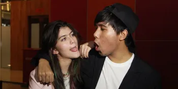 Beda 7 Tahun, Joshua - Agatha Velarie Enjoy Pacaran