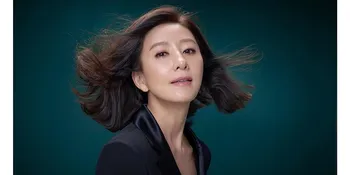 Beda Jauh dari Perannya di Drama 'THE WORLD OF MARRIED', Ini 7 Potret Kehidupan Nyata Kim Hee Ae