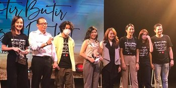 Beda Usia 12 Tahun, Tyas Mirasih - Bastian Steel Jalin Cinta di Sinetron 'Butir Butir Pasir di Pantai'