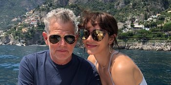 Beda Usia 34 Tahun, David Foster dan Katharine McPhee Bertunangan