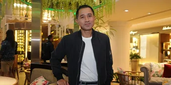 Begini Cara Menanamkan Budaya Membaca di Keluarga Lukman Sardi