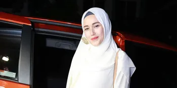 Begini Kondisi Adelia Pasha di Pengungsian Usai Gempa Palu, Tidur di Tenda