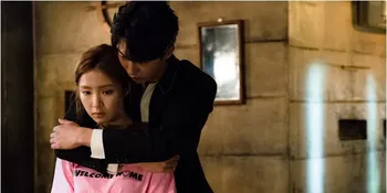 Begini Manisnya Nam Joo Hyuk Peluk Shin Se Kyung