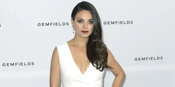 Beli Sendiri, Cincin Kawin Mila Kunis Ternyata Murah Banget!