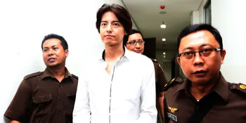 Belum Bebas, Roger Danuarta Hanya Berbaur Dengan Masyarakat