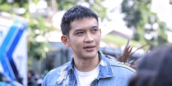 Belum Genap Setahun Pacaran, Rezky Aditya Akan Segera Nikahi Pacar