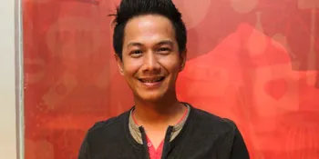 Belum Punya Anak, Delon Baru Mau Periksa ke Dokter 2 Tahun Lagi