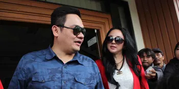 Belum Resmi Cerai, Farhat Abbas Piknik Bareng Regina dan Anaknya