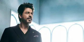 Belum Sembuh, Bahu Kiri SRK Dioperasi Untuk Yang ke-3 Kalinya