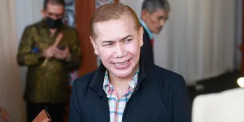 Benny Simanjuntak Bantah Kabar Jonathan Frizzy dan Ririn Ekawati Bertunangan