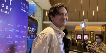 Beradegan Ciuman dengan Della Dartyan di AKHIRAT: A LOVE STORY, Adipati Dolken: Istri Gue Mendukung