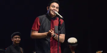 Berani Dobrak Pakem, Strategi Jitu Tulus Raih Sukses Dalam Musik