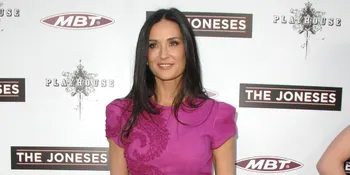 Berapa Nilai Yang Tepat Untuk Penampilan Putri Demi Moore Ini?