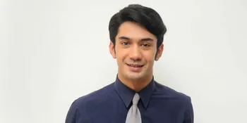 Berat Badan Reza Rahadian Naik 6 Kilogram Demi 'MY STUPID BOSS'