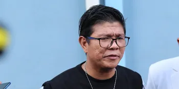 Berbagi di Tengah Pandemi Corona, Andika Mahesa Babang Tamvan Bagikan 5 Ton Sembako!