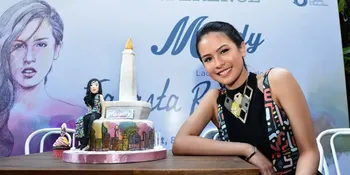 Berbekal Gitar, Maudy Ayunda Belajar Bikin Lagu Sejak SMP