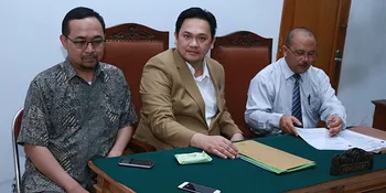 Berdasar Selentingan Polisi, Farhat Abbas Bakal Dijemput Paksa