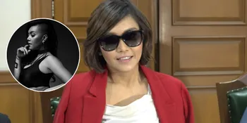 Beredar Foto Hot Denada Pamer Lekuk Tubuh & Pinggul Bertato